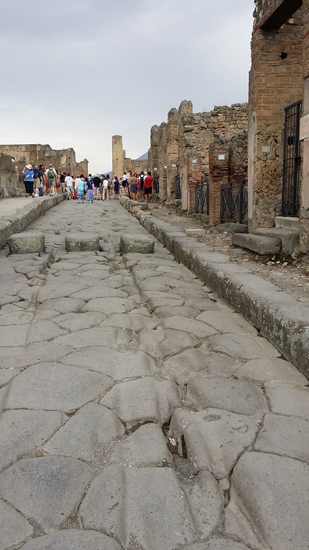 Pompeii - Italy<br/>© <a href="https://flickr.com/people/30443610@N06" target="_blank" rel="nofollow">30443610@N06</a> (<a href="https://flickr.com/photo.gne?id=42680584100" target="_blank" rel="nofollow">Flickr</a>)