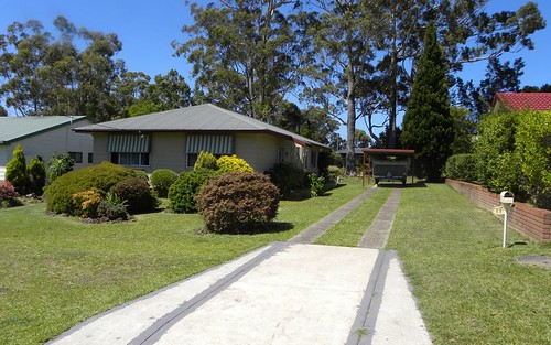 11 River Rd, Sussex Inlet NSW
