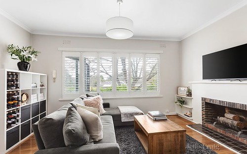 1/20 Chaucer Crescent, Canterbury VIC