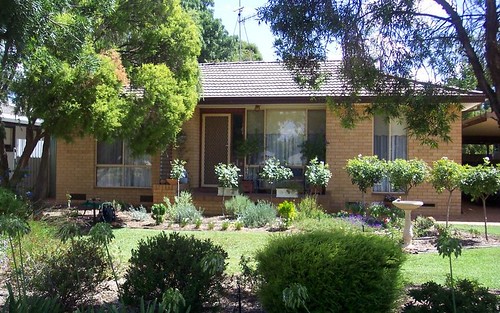 51 Willandra Avenue, Griffith NSW