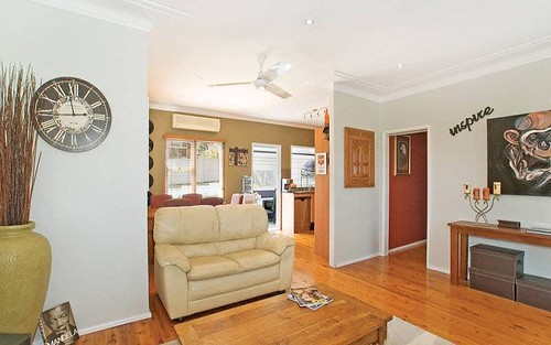 4 Park Crescent, Green Point NSW