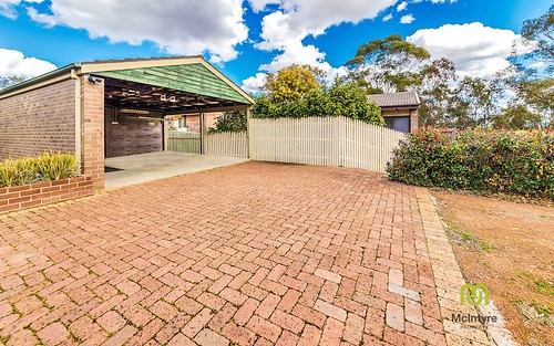 11 Gannon Place, Charnwood ACT