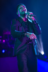 Maxwell at the Saenger Theater