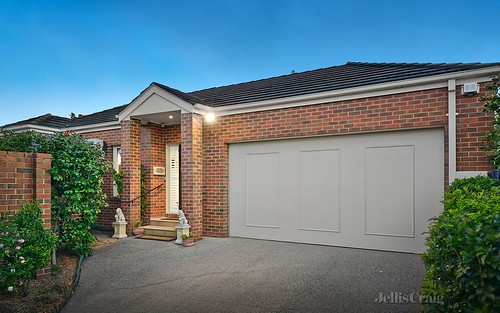 35a Inglesby Rd, Camberwell VIC 3124