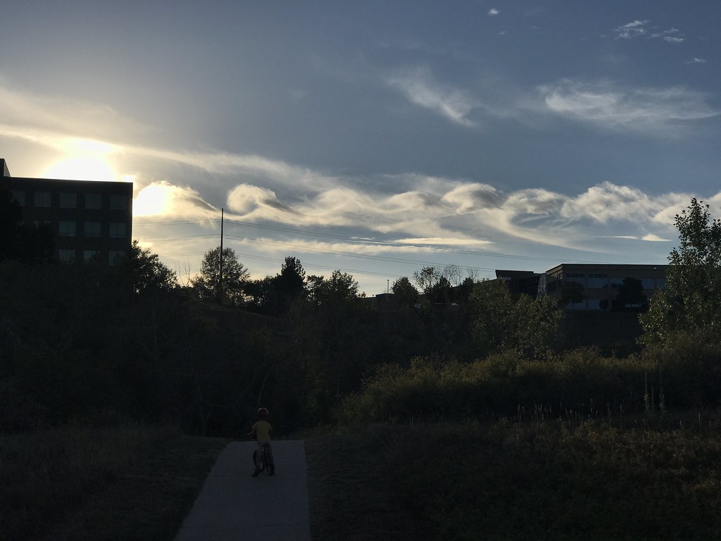 Resultado de imagen para Nubes de Kelvin-Helmholtz