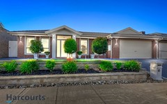 4 Drystone Crescent, Cairnlea VIC