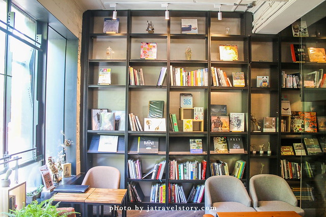 Library134 在設計圖書館內享受文青氛圍與美食!【捷運南京復興】 @J&amp;A的旅行
