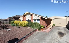 25 Cassinia Crescent, Meadow Heights Vic