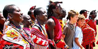 kids with masaai people